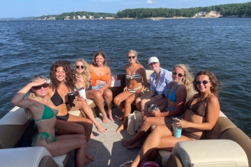 Boating Rules and Etiquette at Lake of the Ozarks: What Visitors Need to Know